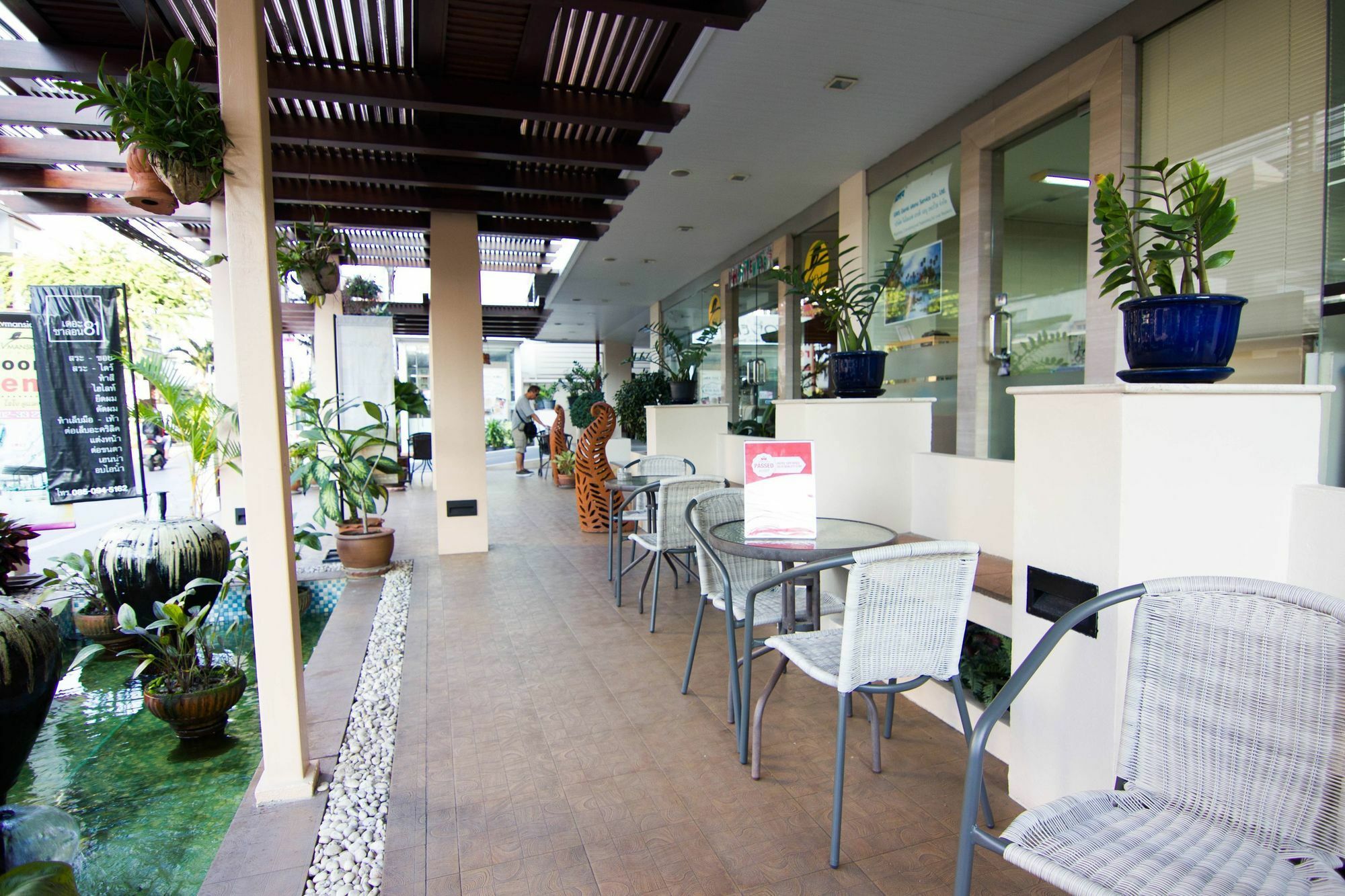 Zen Rooms Sukhumvit 81 Bangkok Eksteriør billede